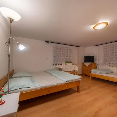Hanusina Homestay